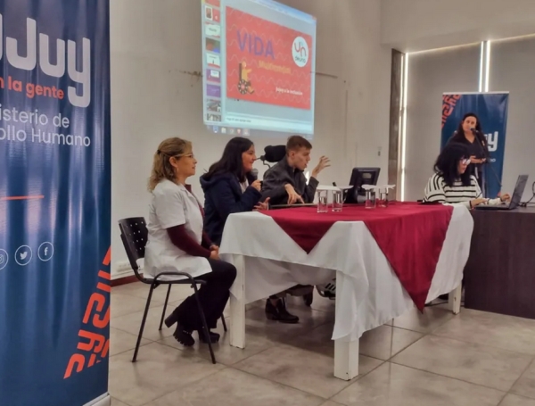 Exitoso Master Class de Experiencias Multimedias