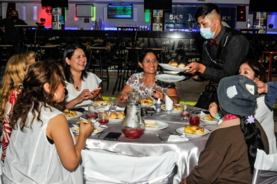 Realizaron degustaci&oacute;n para el men&uacute; de la Cena Blanca 2021