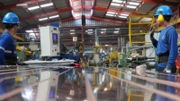 La industria se desplom&oacute; 8,7% en febrero: cu&aacute;les fueron los sectores m&aacute;s afectados