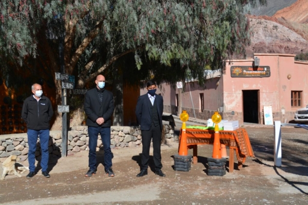 Punto de control de seguridad en Purmamarca