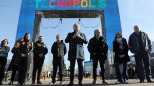 Fern&aacute;ndez en la reapertura de Tecn&oacute;polis: "El futuro est&aacute; en el desarrollo del conocimiento"