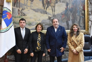 Bernis recibi&oacute; a la directora de la Red Latinoamericana de Acogimiento Familiar