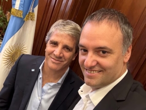 El Gobierno anunciar&aacute; ma&ntilde;ana las medidas para flexibilizar los controles del uso de los d&oacute;lares &ldquo;bajo el colch&oacute;n&rdquo;