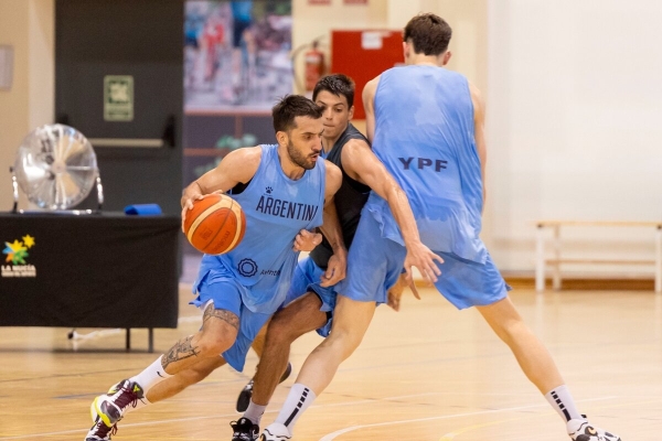 La Selecci&oacute;n Argentina de b&aacute;squet se prueba ante Catalu&ntilde;a