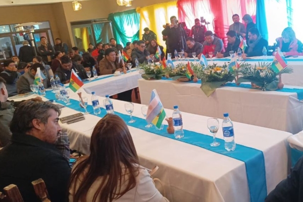 Jujuy y Villaz&oacute;n avanzan hacia la constituci&oacute;n de una Comisi&oacute;n Binacional