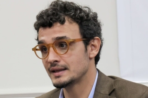 En&eacute;rgica defensa del nuevo derecho a la paz social y a  la convivencia democr&aacute;tica pac&iacute;fica