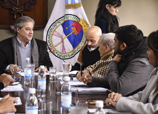 Concejales de capital avanzan en ordenanza que beneficiar&aacute; empleados que se jubilen
