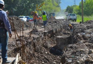 Vialidad Provincial ejecuta obras en la Ruta Provincial 4