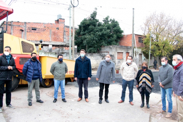Contin&uacute;a la repavimentaci&oacute;n de calles de la ciudad