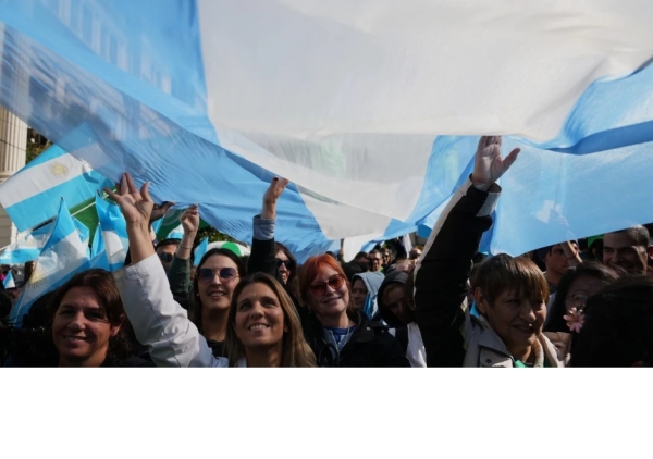 Las universidades acordaron un aumento del 24% con el gobierno pero no retiran el reclamo en la Corte