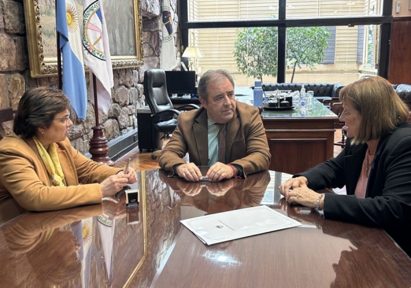 Acuerdo de Cooperaci&oacute;n entre Modernizaci&oacute;n y Legislatura