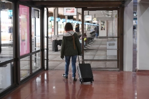 Un informe propone reducir los fines de semana largos y fomentar el turismo receptivo en Argentina