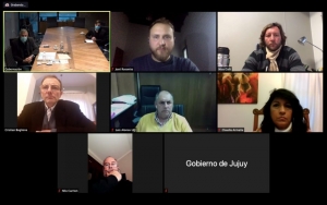 Gobierno y empresarios analizan alternativas conjuntas para mitigar la crisis