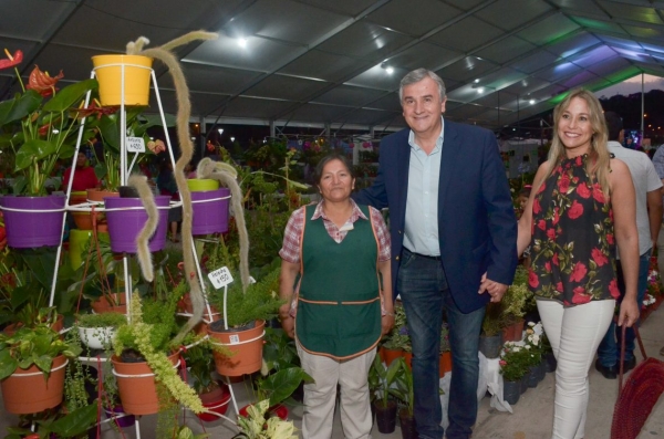 APOYO PARA LA PRODUCCI&Oacute;N FLOR&Iacute;COLA