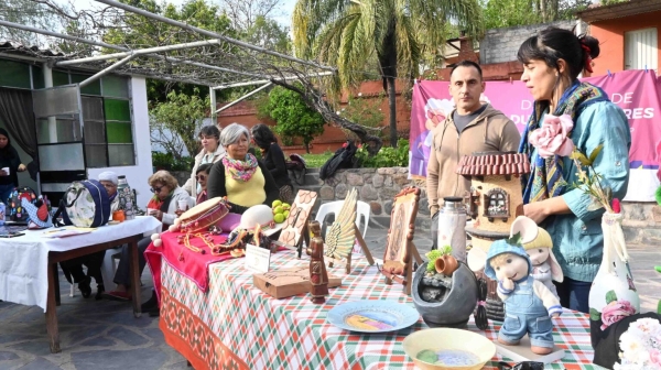 La Muni Tu Lugar lleg&oacute; al barrio Huaico con actividades para adultos mayores