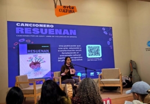 Municipalidad present&oacute; dos publicaciones en la Feria Internacional del Libro