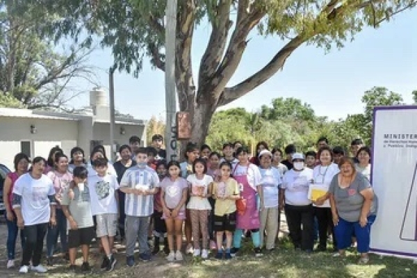 La Escuela de Haceres y Saberes lleg&oacute; a Barro Negro