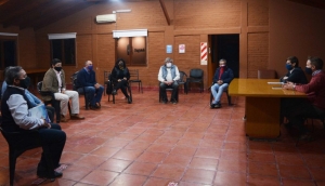 Buscan acuerdo por horario comecial corrido