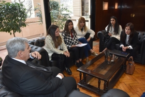 ORGANIZACIÓN ARGENTINA MUJER MANTUVO UNA REUNIÓN CON EL VICEGOBERNADOR
