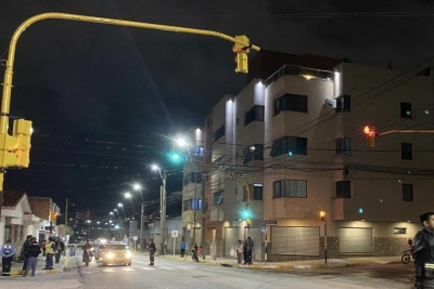 El intendente Jorge inaugur&oacute; nuevos sem&aacute;foros en barrio Chijra