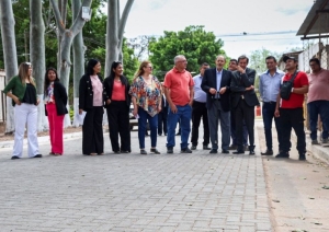Obras de infraestructura urbana para Yuto