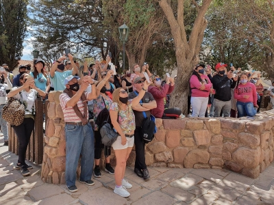 Fines de semana largos de junio: se movilizaron 2,6 millones de turistas y gastaron 418 millones de d&oacute;lares