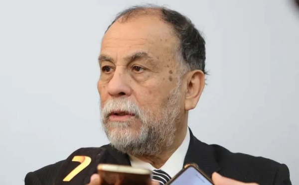 Gobierno y gremios.El lunes continuan las paritarias