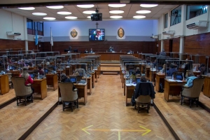 Diputados aprobaron la reestructuraci&oacute;n de la deuda p&uacute;blica