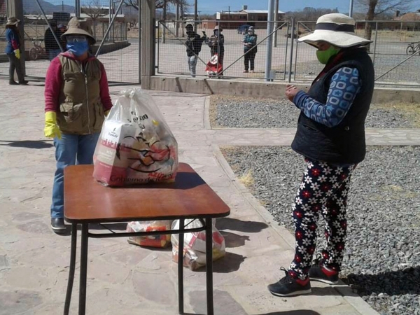 Entregan unidades alimentarias en Abra Pampa