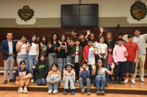 Alumnos de la zona rural de los Pericos visitaron la Legislatura