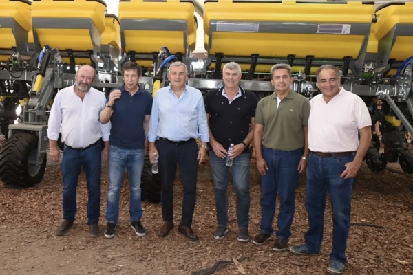 Morales mostr&oacute; su hoja de ruta hacia la transformaci&oacute;n productiva y el alivio fiscal para el campo