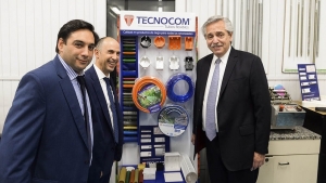 Fern&aacute;ndez: "Es una gran responsabilidad reactivar la industria nacional"