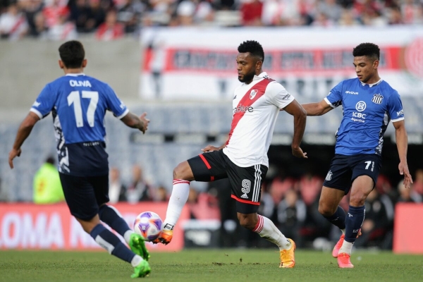 Copa Argentina: juegan River y Boca en un jueves con ambiente de domingo