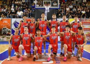 Jujuy B&aacute;squet inicia la gira visitando a Barrio Parque