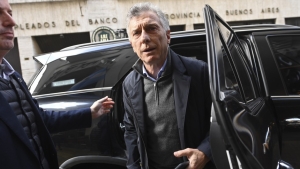 La embestida de Carri&oacute; dej&oacute; a Macri expuesto y aislado