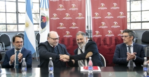 Intendente declar&oacute; "Visitante Distinguido" a Miguel Piedecasas