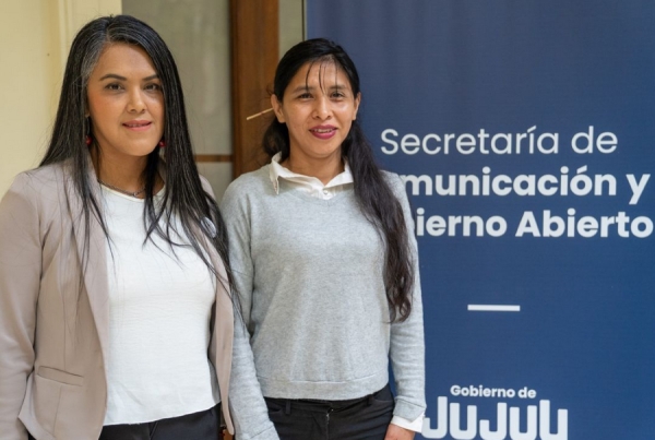 Conversatorio sobre fundacion de Jujuy en el Cabildo