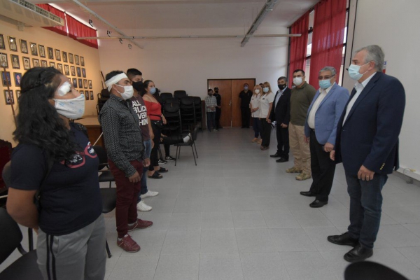 Campor Verde: Morales visit&oacute; a polic&iacute;as lesionados