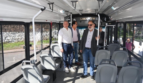San Salvador de Jujuy avanza en la renovación del transporte urbano con tres nuevos colectivos 0 km