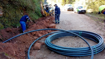 Luego de 20 a&ntilde;os vecinos de los Nogales tendr&aacute;n conexiones de agua