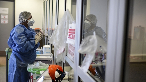 Murieron 40 personas y se registraron 1.216 nuevos contagios en el pa&iacute;s