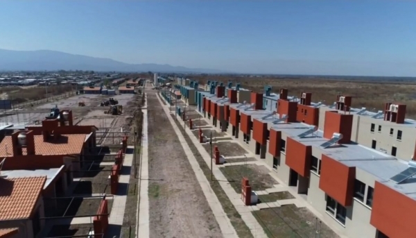 Ivuj lanz&oacute; nueva operatoria de viviendas "Aires del Alto"