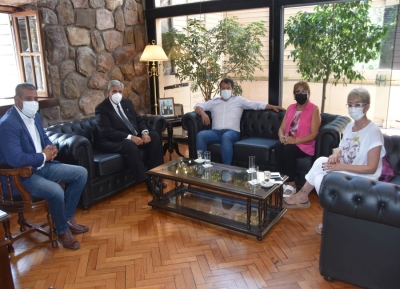 Triunvirato de la CGT se reuni&oacute; con Haquim