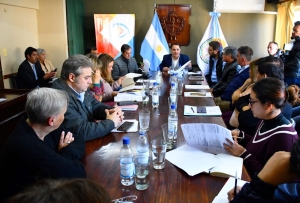Concejales avanzan en articulaci&oacute;n entre sector p&uacute;blico y privado.
