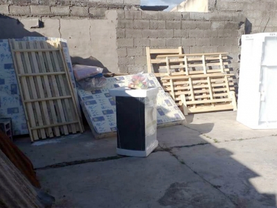 ASISTEN A UNA FAMILIA QUE PERDI&Oacute; SUS BIENES EN UN INCENDIO