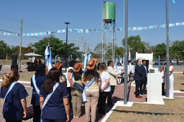 Bernis acompa&ntilde;&oacute; a la comunidad de Rodeito en aniversario de su fundaci&oacute;n