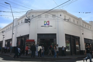 En el Mercado. Profesionales de la salud realizar&aacute;n controles el mi&eacute;rcoles