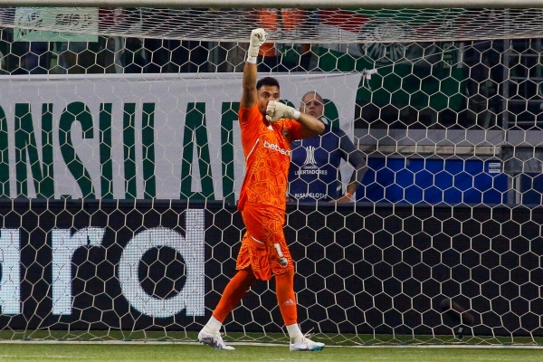 Sergio Romero: "Es bueno que me pueda seguir divirtiendo a los 36 a&ntilde;os"