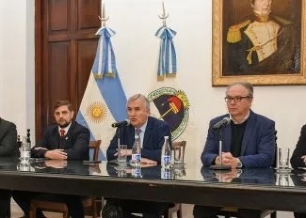 El Gobernador Morales expres&oacute; su molestia por la exagerada facturaci&oacute;n de EJESA