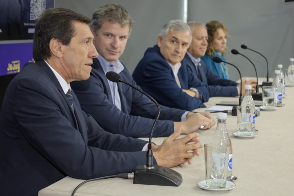 Sadir: &ldquo;Es importante ayudar a los j&oacute;venes para que se transformen en emprendedores&rdquo;